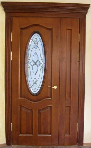 stained glass with oval form